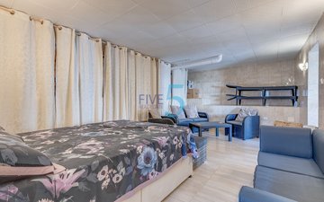Property slide 20