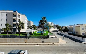 Property slide 16