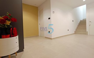 Property slide 24