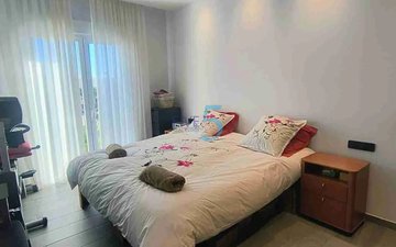 Property slide 19