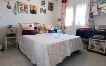 Property slide 37