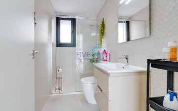Property slide 17