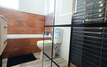 Property slide 23