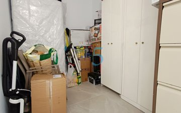 Property slide 36