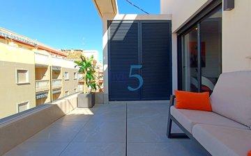Property slide 16