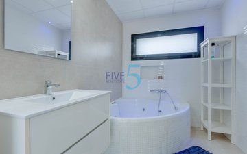 Property slide 16