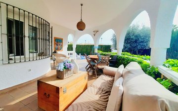 Property slide 9