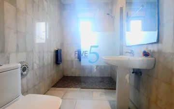 Property slide 25