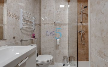Property slide 16