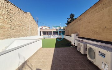 Property slide 20