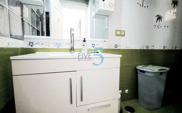 Property slide 17