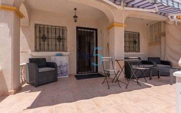 Property slide 25