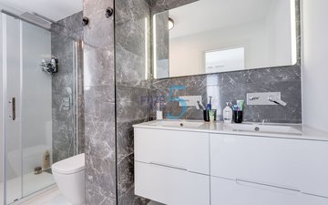 Property slide 17