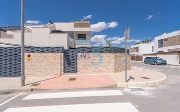 Property slide 40