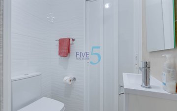 Property slide 15
