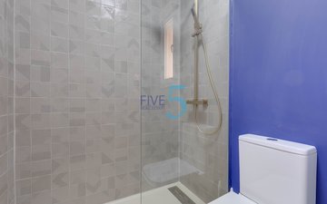 Property slide 16