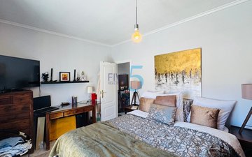 Property slide 14