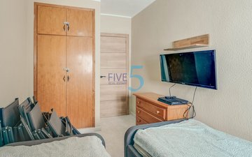Property slide 14