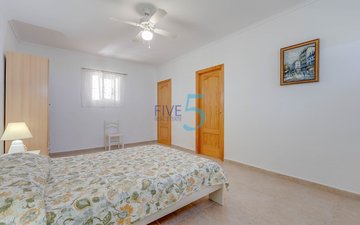 Property slide 24