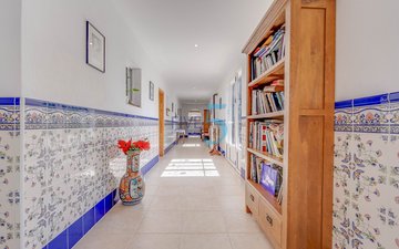 Property slide 25