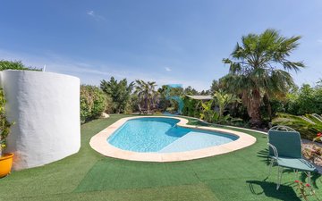 Property slide 9