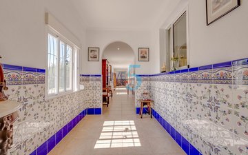 Property slide 18