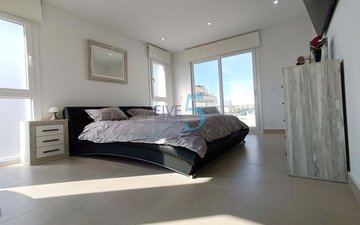 Property slide 31