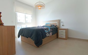Property slide 25