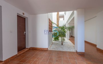 Property slide 22