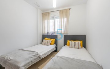 Property slide 15