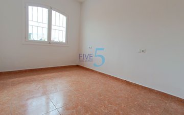 Property slide 25