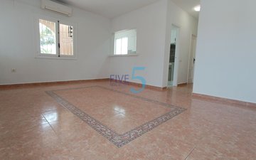 Property slide 21