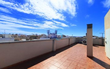 Property slide 21