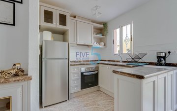 Property slide 10