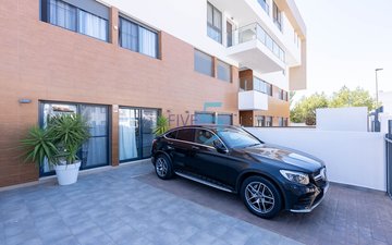 Property slide 19