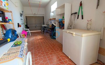 Property slide 33