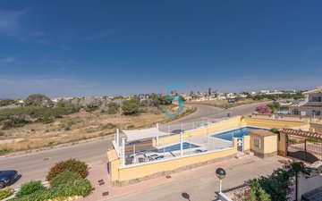 Property slide 20