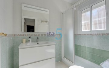 Property slide 15
