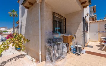 Property slide 25