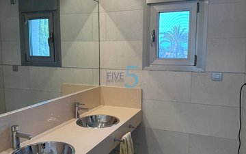 Property slide 22