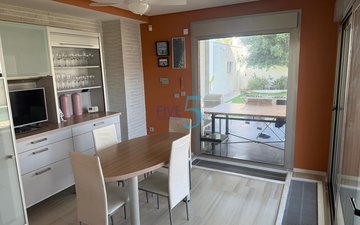 Property slide 14