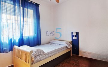 Property slide 12