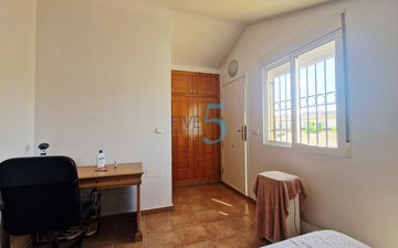 Property slide 20