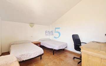 Property slide 19