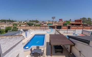 Property slide 25