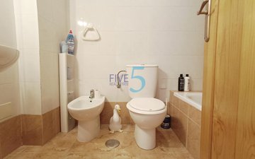 Property slide 15