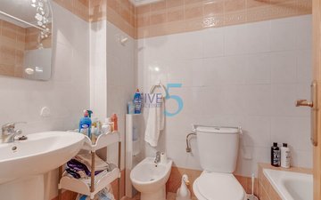 Property slide 10