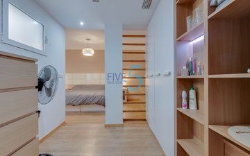 Property slide 15