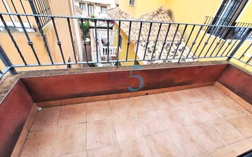 Property slide 21