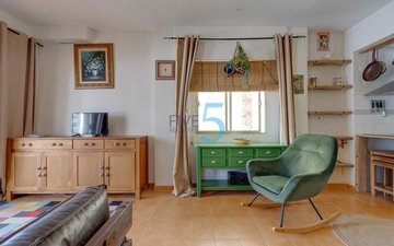 Property slide 4